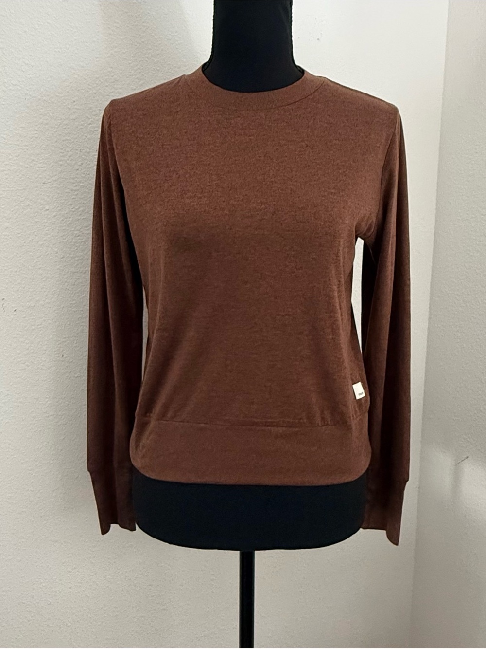 Vuori Daydream Crew Long Sleeve Top - Mulberry Heather - Size XS (EUC) - Picture 4 of 13